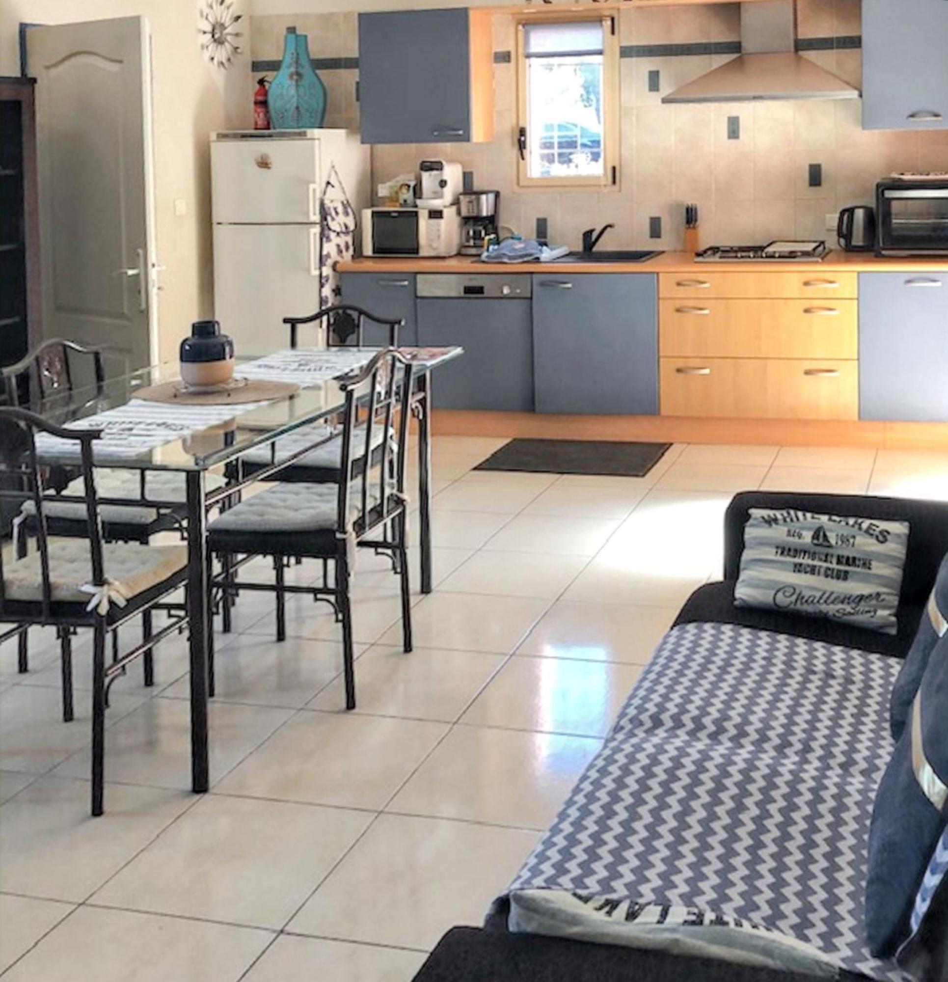 Appartement Lumineux A Collioure Avec Terrasse Et Vue Sur Mer Luaran gambar